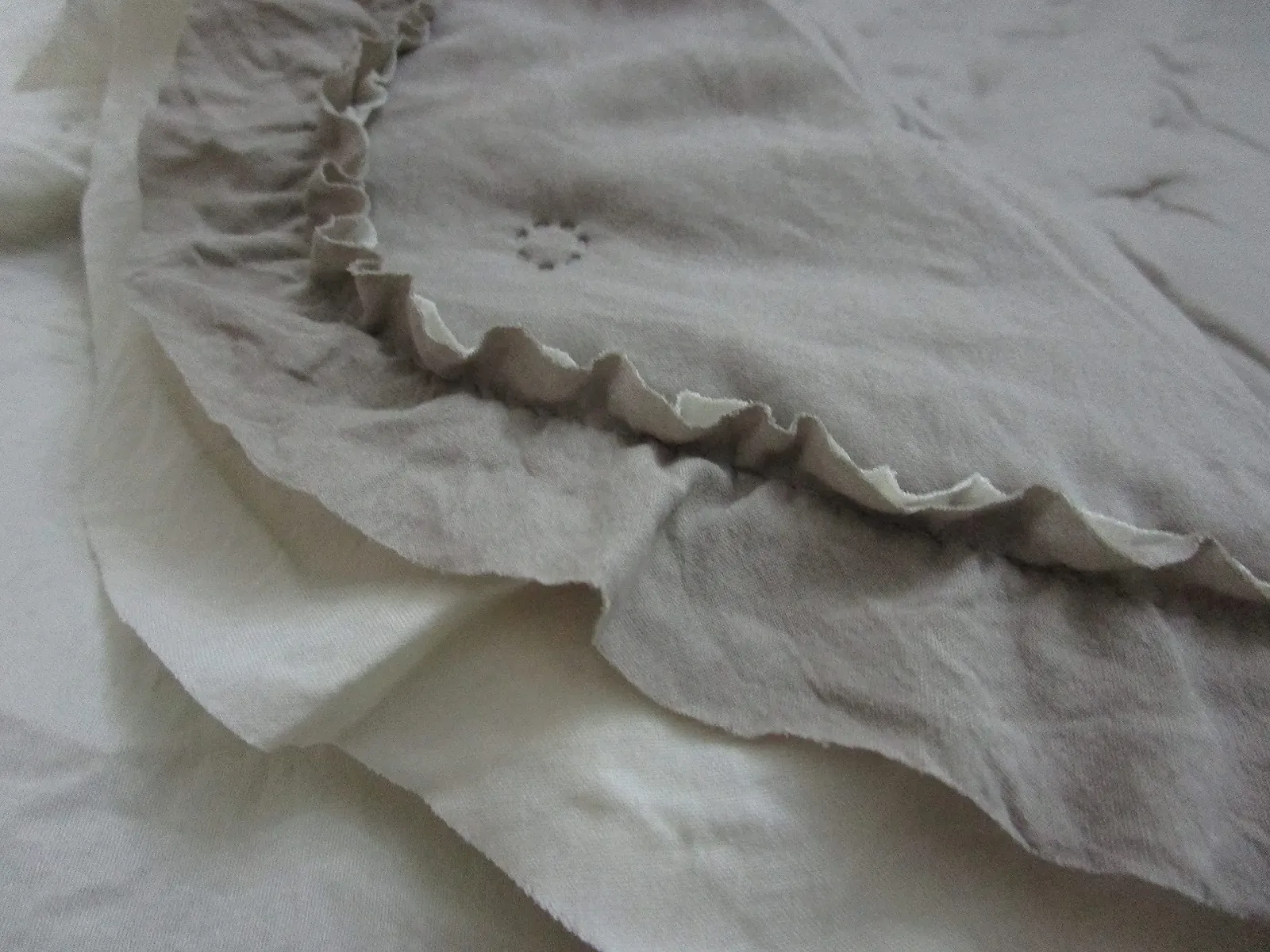 Покривало на двоспальне ліжко з вуаллю віла. Розмір: 265 x 270 см., фото №6