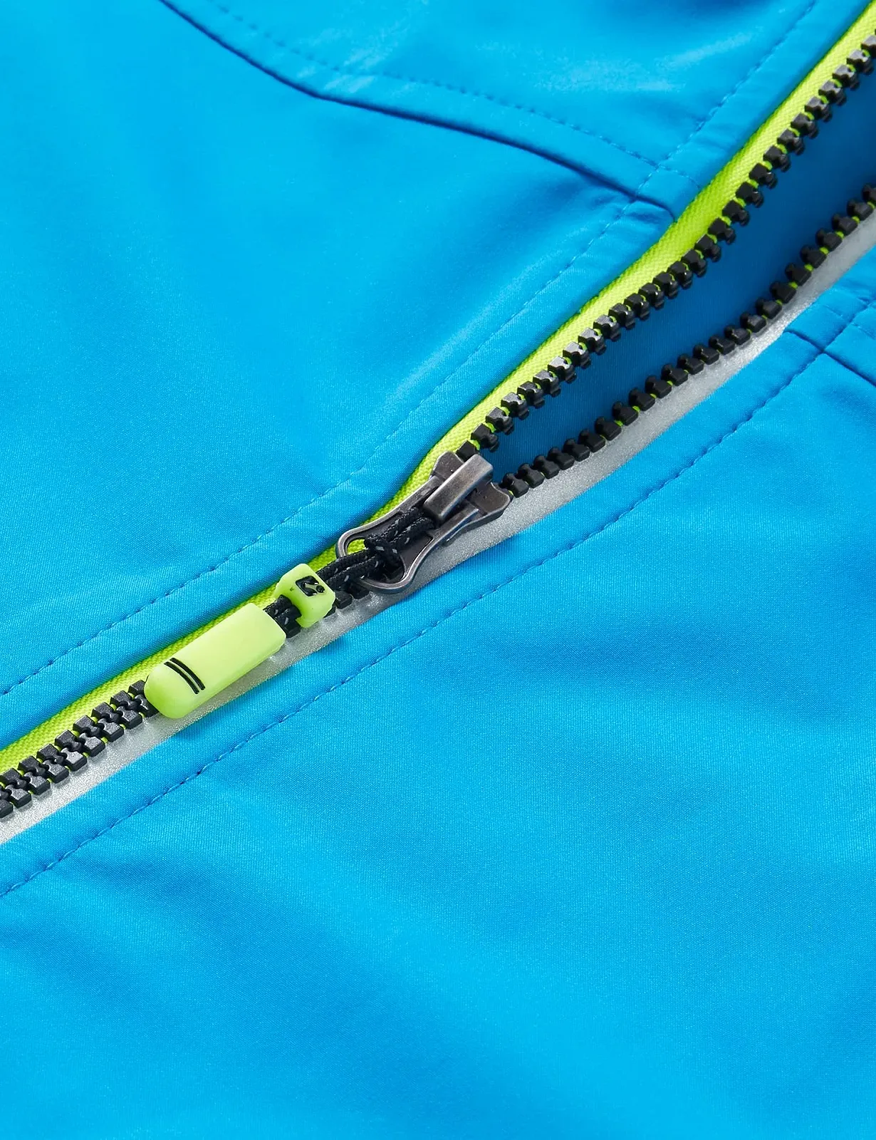 Софтшел куртка з капюшоном Killtec Adjero Jr для хлопчиків, фото №2 Софтшел куртка з капюшоном Killtec Adjero Jr для хлопчиків, фото №2