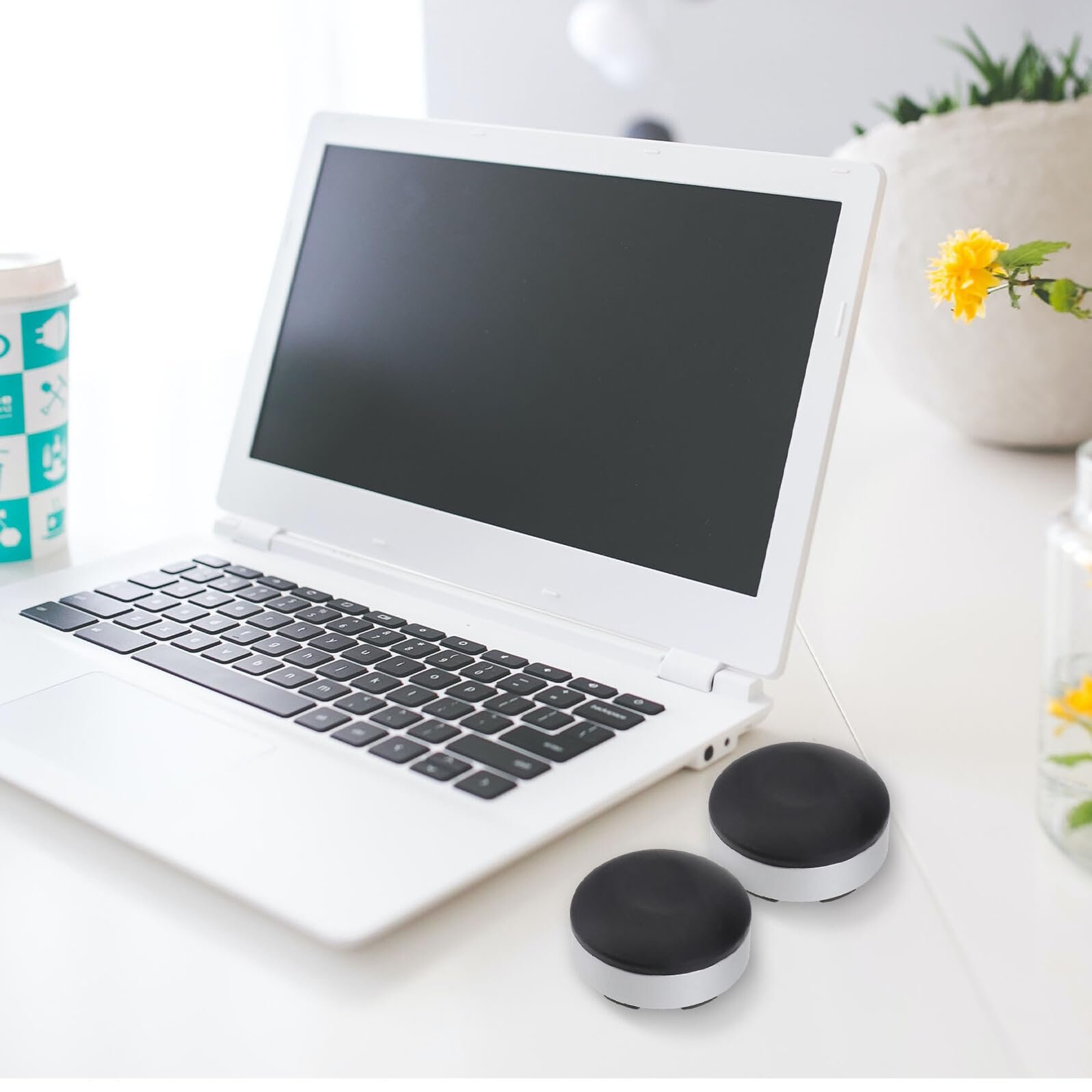 Подставка для ноутбука из высококачественного материала, эргономичный угол наклона для комфорта рук, нескользящая мобильная подставка для ноутбука для эффективного охлаждения и стабильного использования, фото №4