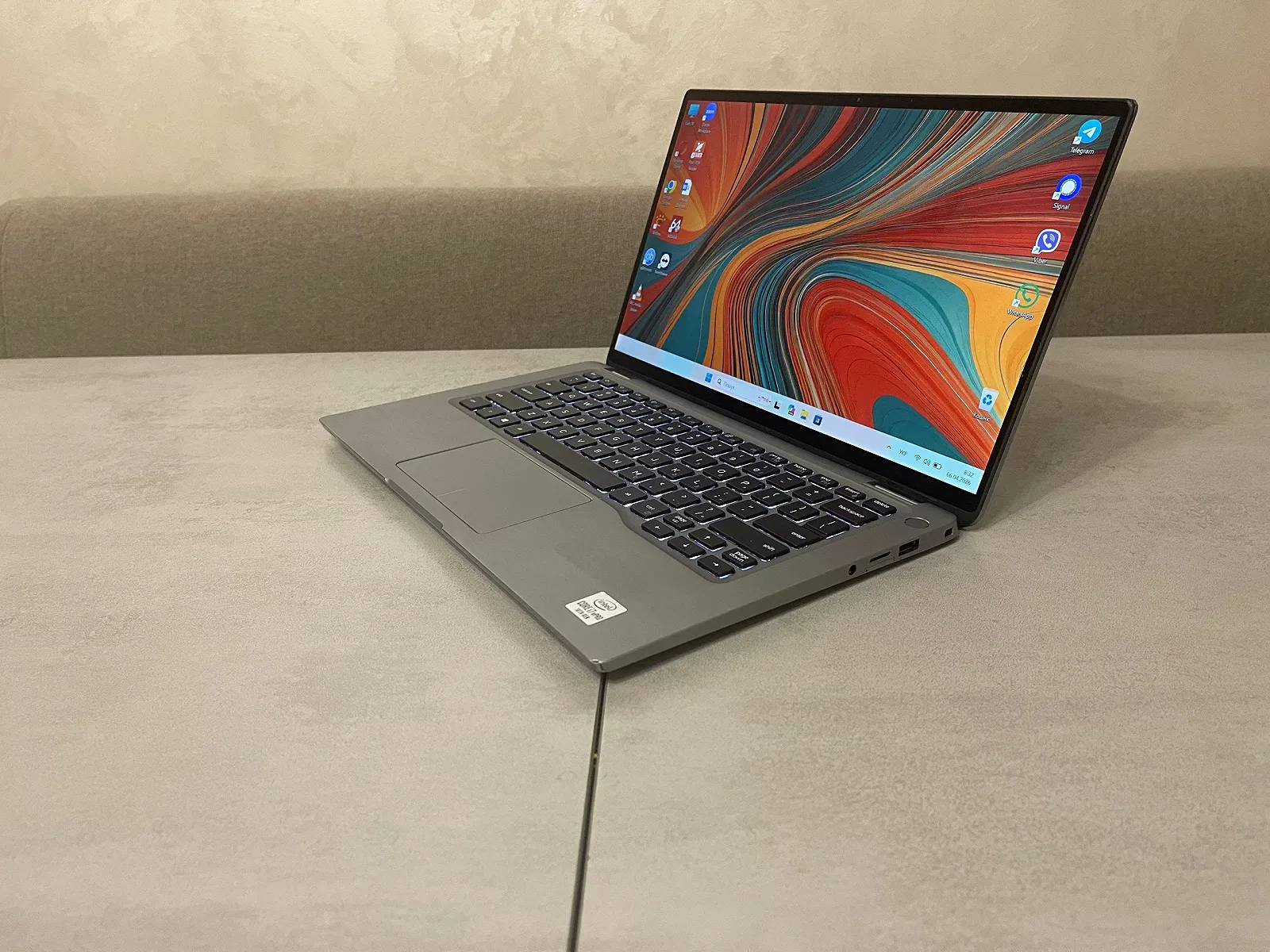 Ультрабук трансформер Dell Latitude 9410, 14" FHD IPS сенсор, i7-10610U, 16GB, 512GB SSD, LTE, фото №3 Ультрабук трансформер Dell Latitude 9410, 14" FHD IPS сенсор, i7-10610U, 16GB, 512GB SSD, LTE, фото №3