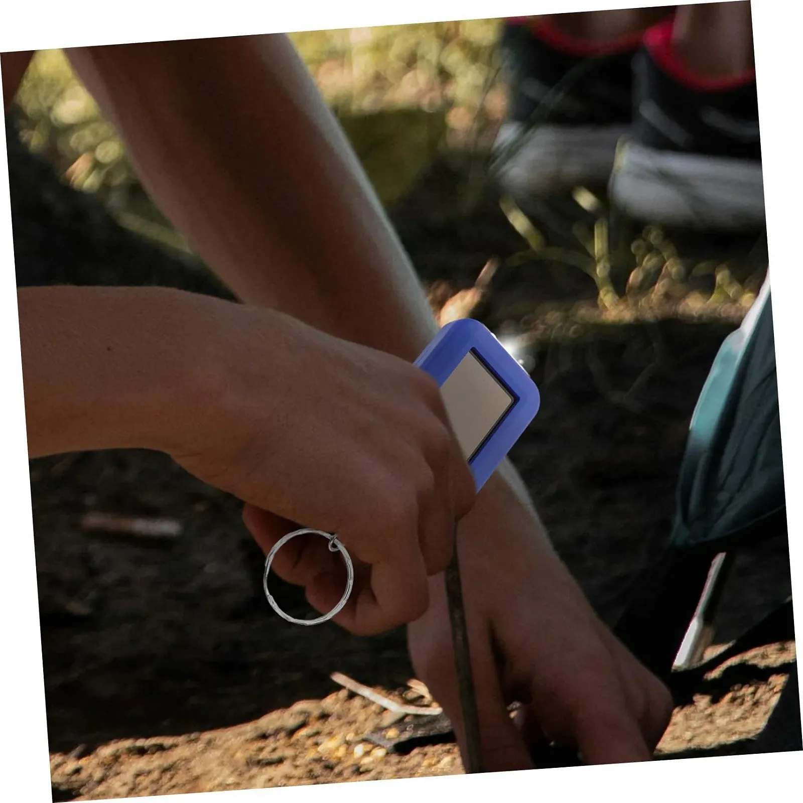 Фонарик Yardwe 5 шт. Солнечный фонарик на солнечной батарее Брелок с фонариком LED фонарик Кемпинговый фонарик LED Брелок Синий, фото №7 Фонарик Yardwe 5 шт. Солнечный фонарик на солнечной батарее Брелок с фонариком LED фонарик Кемпинговый фонарик LED Брелок Синий, фото №7