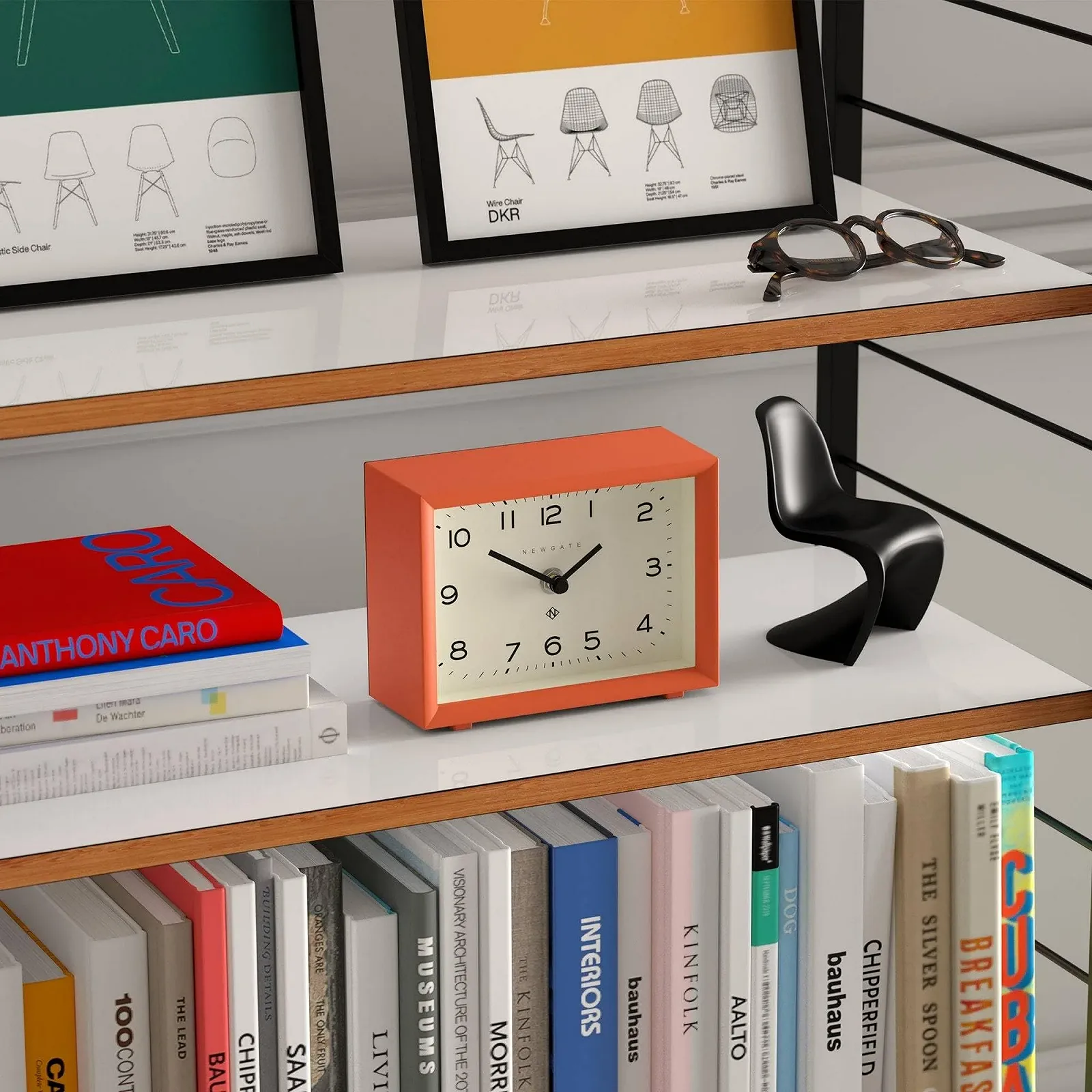 Настільний годинник NEWGATE Henry | Сучасний прямокутний дизайн | Помаранчевий гарбуз | Легко читаємі цифри, фото №5 Настільний годинник NEWGATE Henry | Сучасний прямокутний дизайн | Помаранчевий гарбуз | Легко читаємі цифри, фото №5