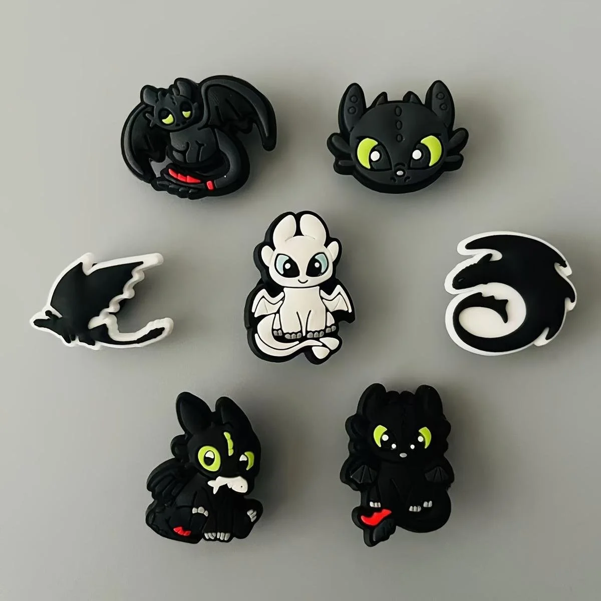 Джибитсы Как приручить дракона 3D How to Train Your Dragon Беззубик Ночная Фурия 7 шт аксессуары для обуви крокс украшение Dz_174, фото №2