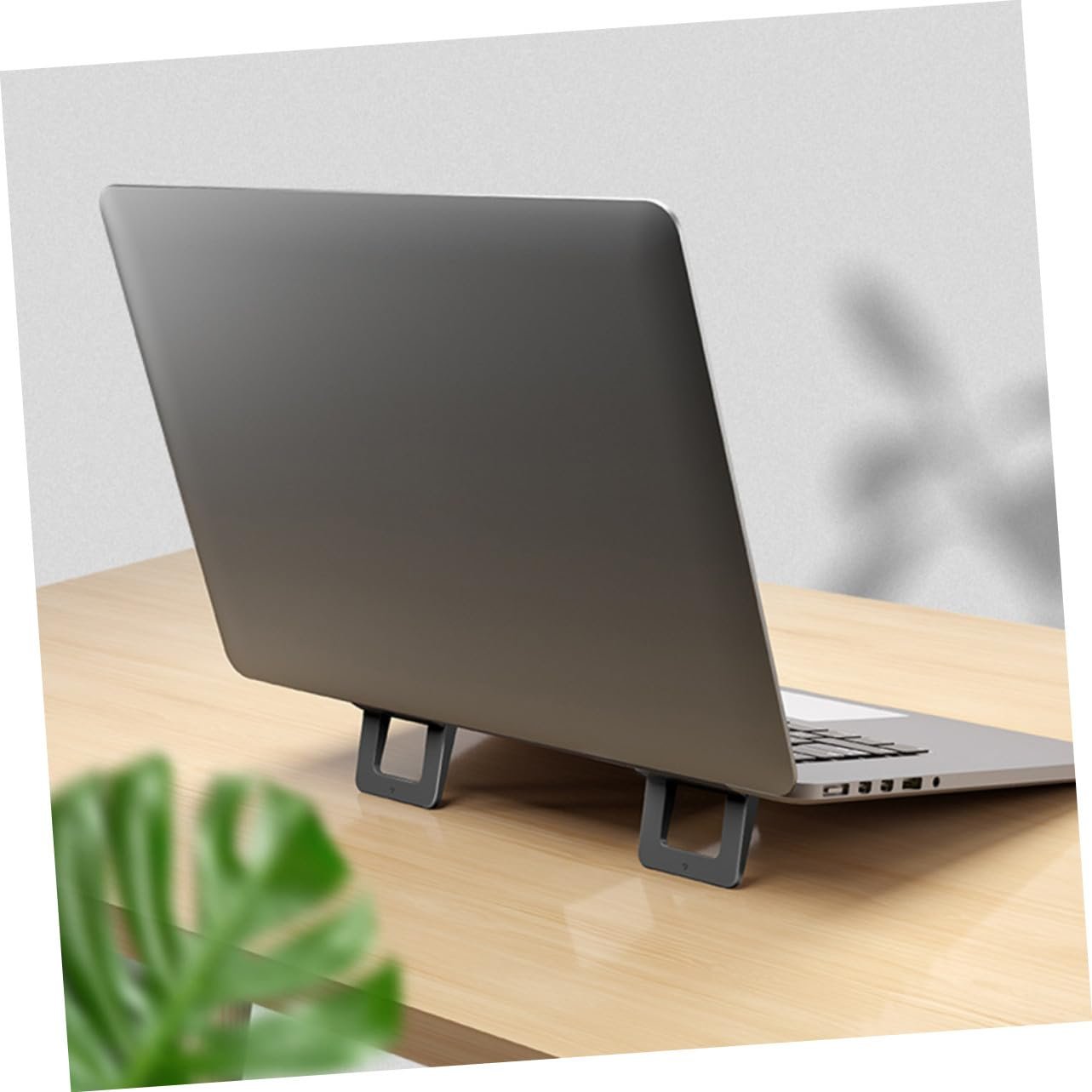 Підставка для ноутбука складана ергономічна PC матеріал трикутна конструкція чорна, фото №6 Підставка для ноутбука складана ергономічна PC матеріал трикутна конструкція чорна, фото №6