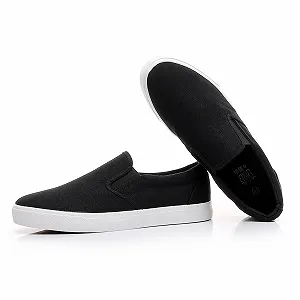 Кеди Slip On Canvas Generic ціна на synthetic.ua - Фото 1 Кеди Slip On Canvas Generic synthetic.ua - Фото 1