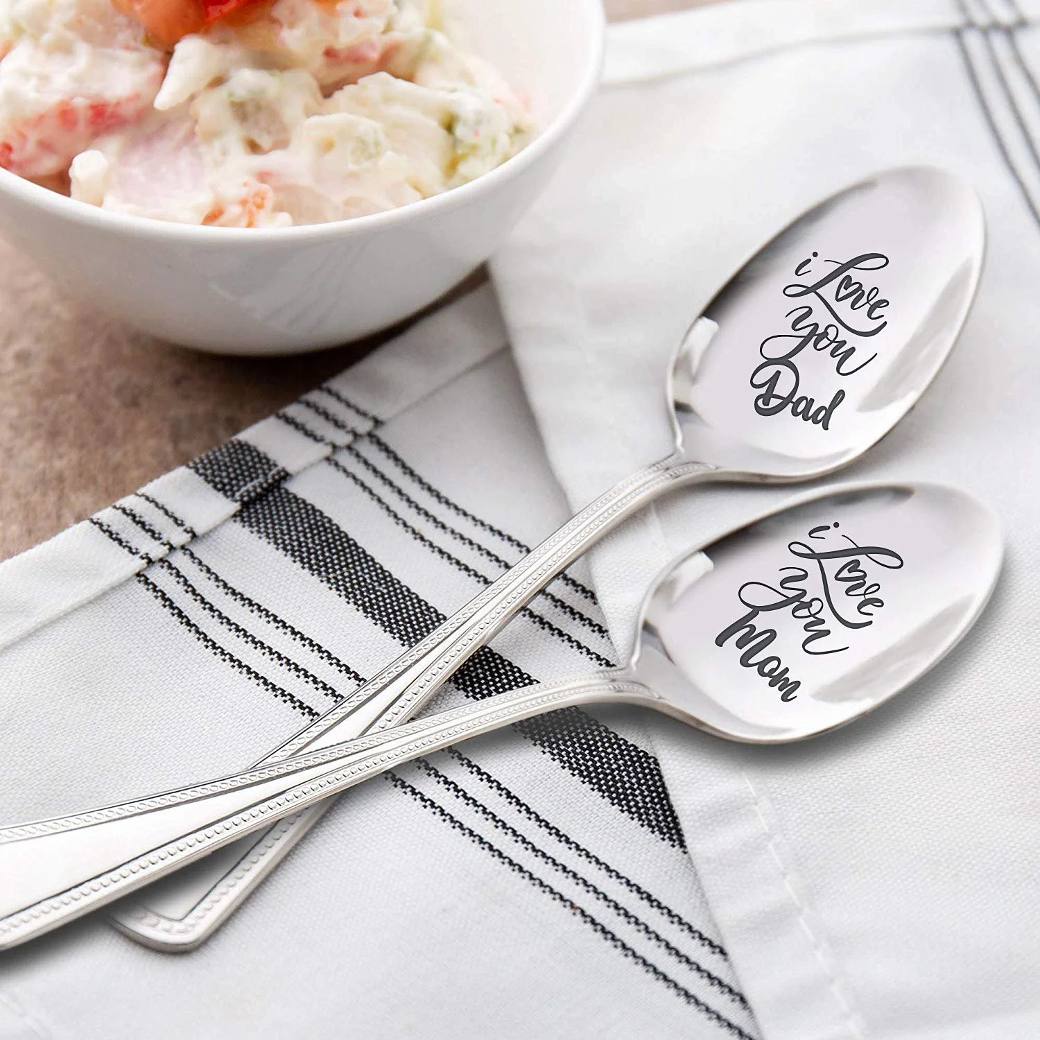 Ложка с гравировкой I Love You Mom/Dad, подарок на День Благодарения, День рождения, годовщину от дочери/сына, персонализированный подарок на День матери, фото №3 Ложка с гравировкой I Love You Mom/Dad, подарок на День Благодарения, День рождения, годовщину от дочери/сына, персонализированный подарок на День матери, фото №3