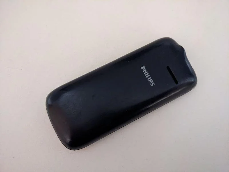 Кнопковий телефон philips xenium x1510, фото №2