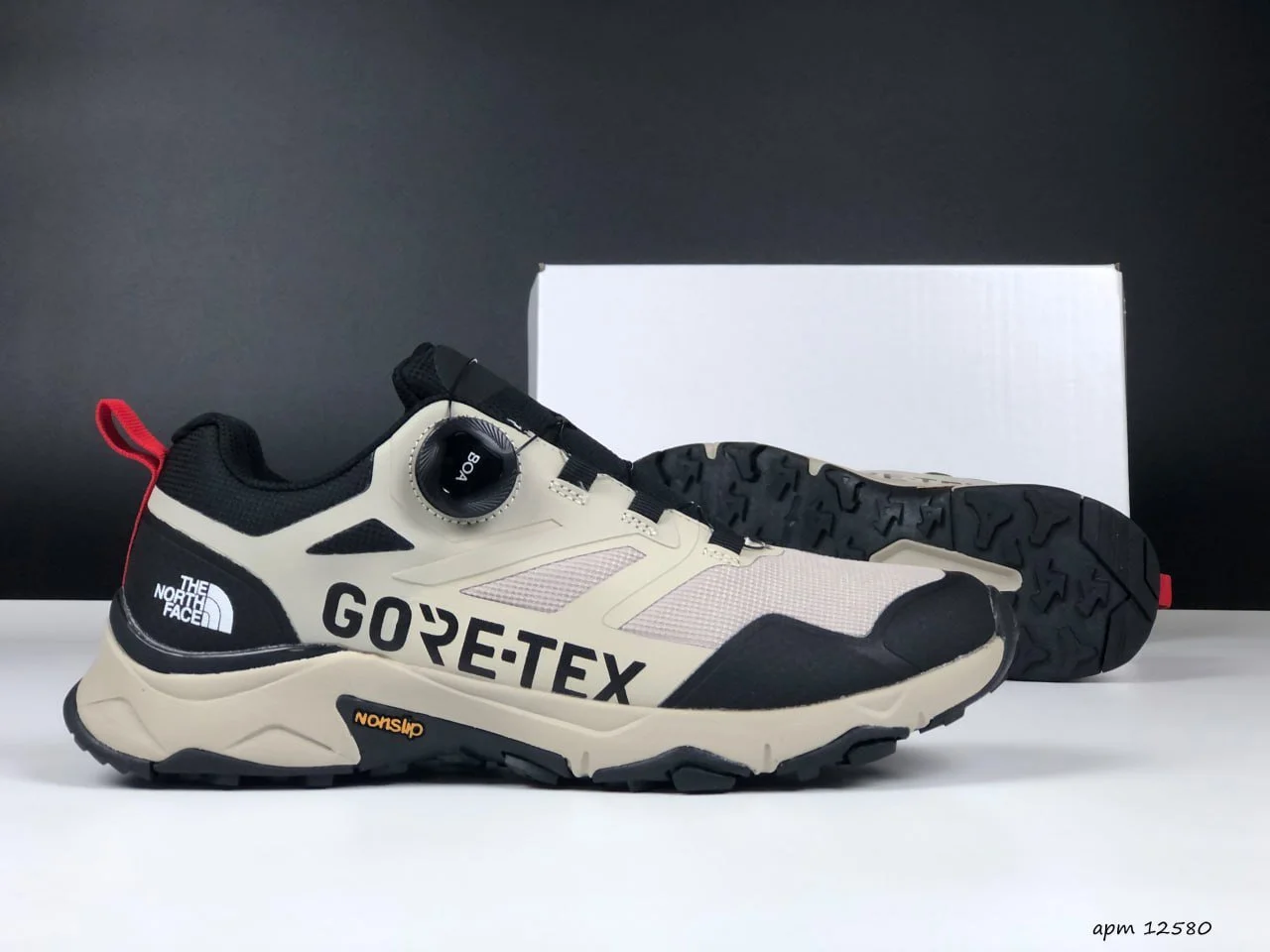 Чоловічі кросівки The North Face Shimano Boa Gore-Tex бежеві з чорним термо осінь зима, фото №4 Чоловічі кросівки The North Face Shimano Boa Gore-Tex бежеві з чорним термо осінь зима, фото №4