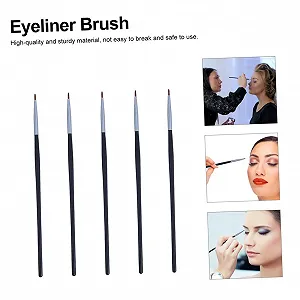 Пензлі для Підводки для Макіяжу ціна на synthetic.ua - Фото 1 Пензлі для Підводки для Макіяжу synthetic.ua - Фото 1