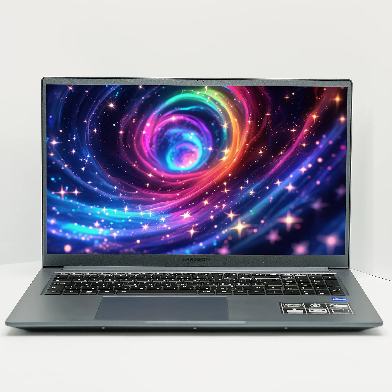 Ноутбук 17.3" Medion (Lenovo Group) Akoya P17619 Intel Core i7-13620H RAM 16 ГБ SSD 1 ТБ Nvidia GeForce MX550 Win11 (4576), фото №1