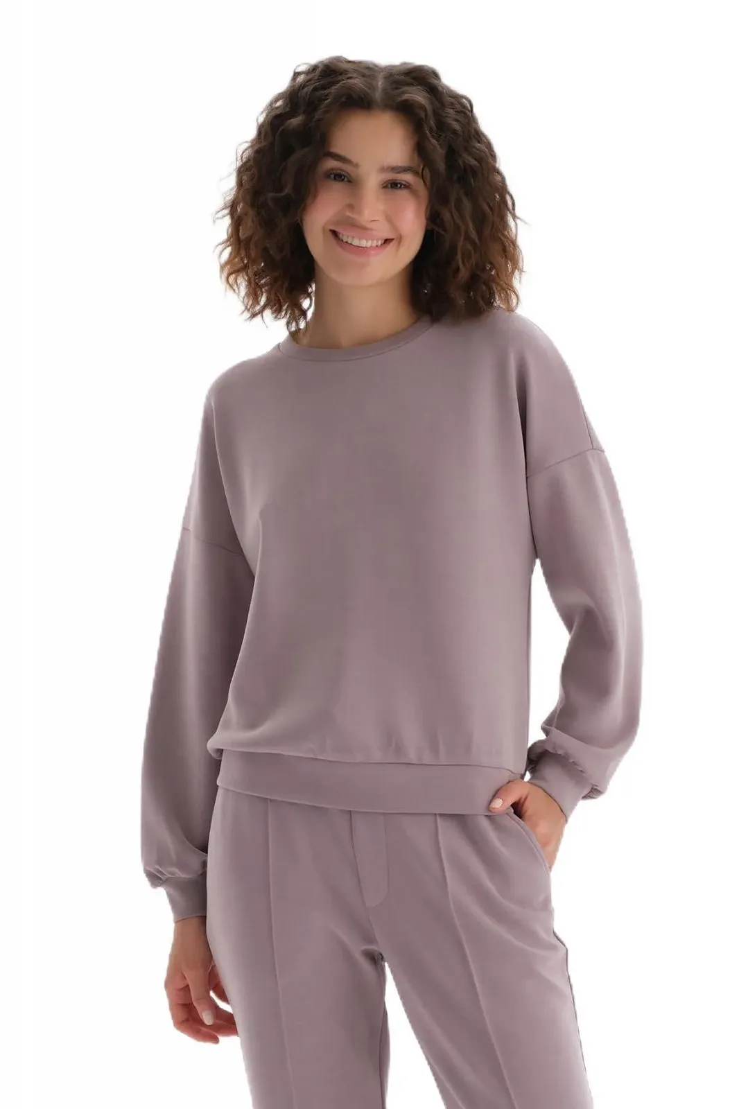 Женский свитшот Dagi с круглым вырезом, с длинными рукавами, фото №1