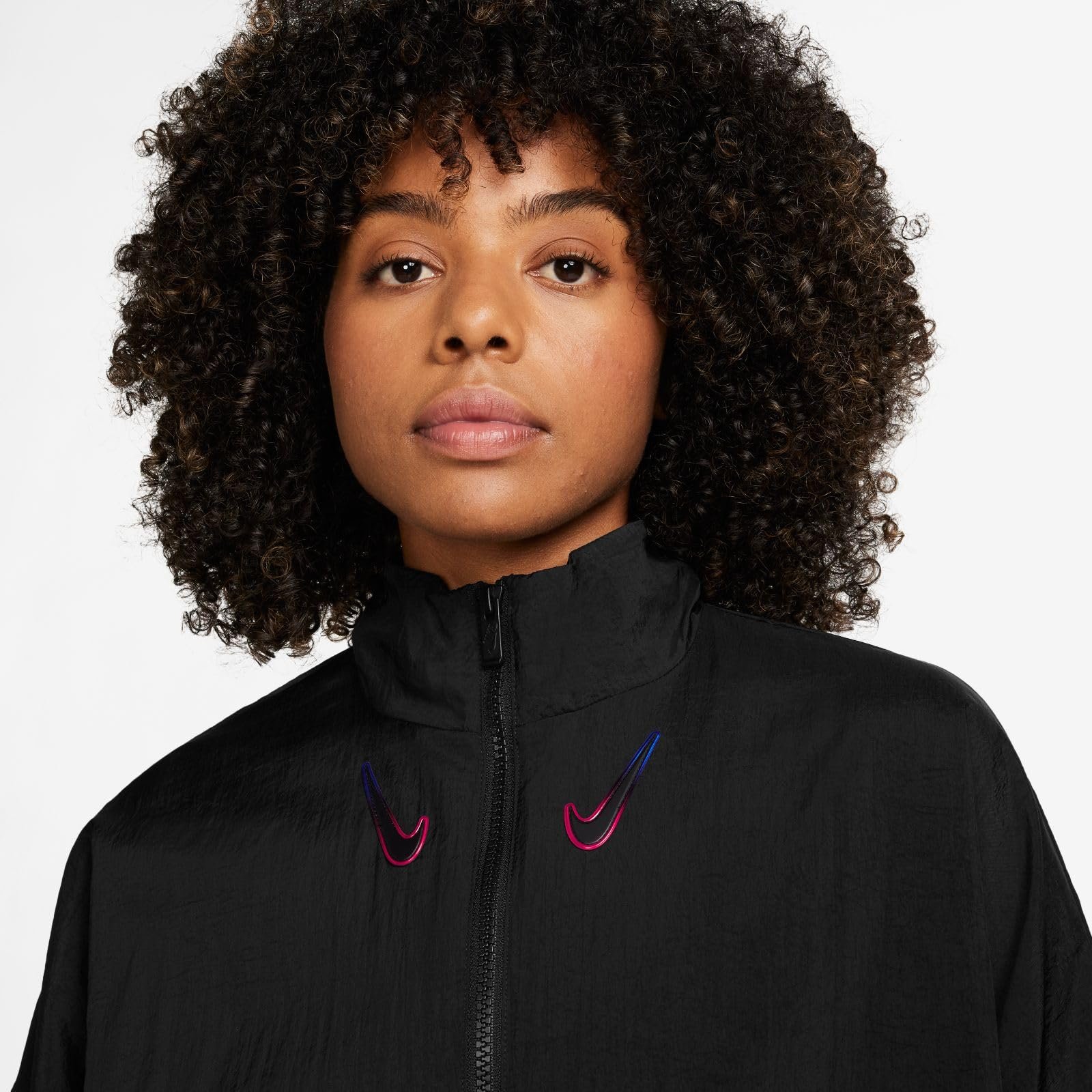 Женская Футбольная Куртка Nike FC Barcelona Essential Windrunner Woven, фото №4