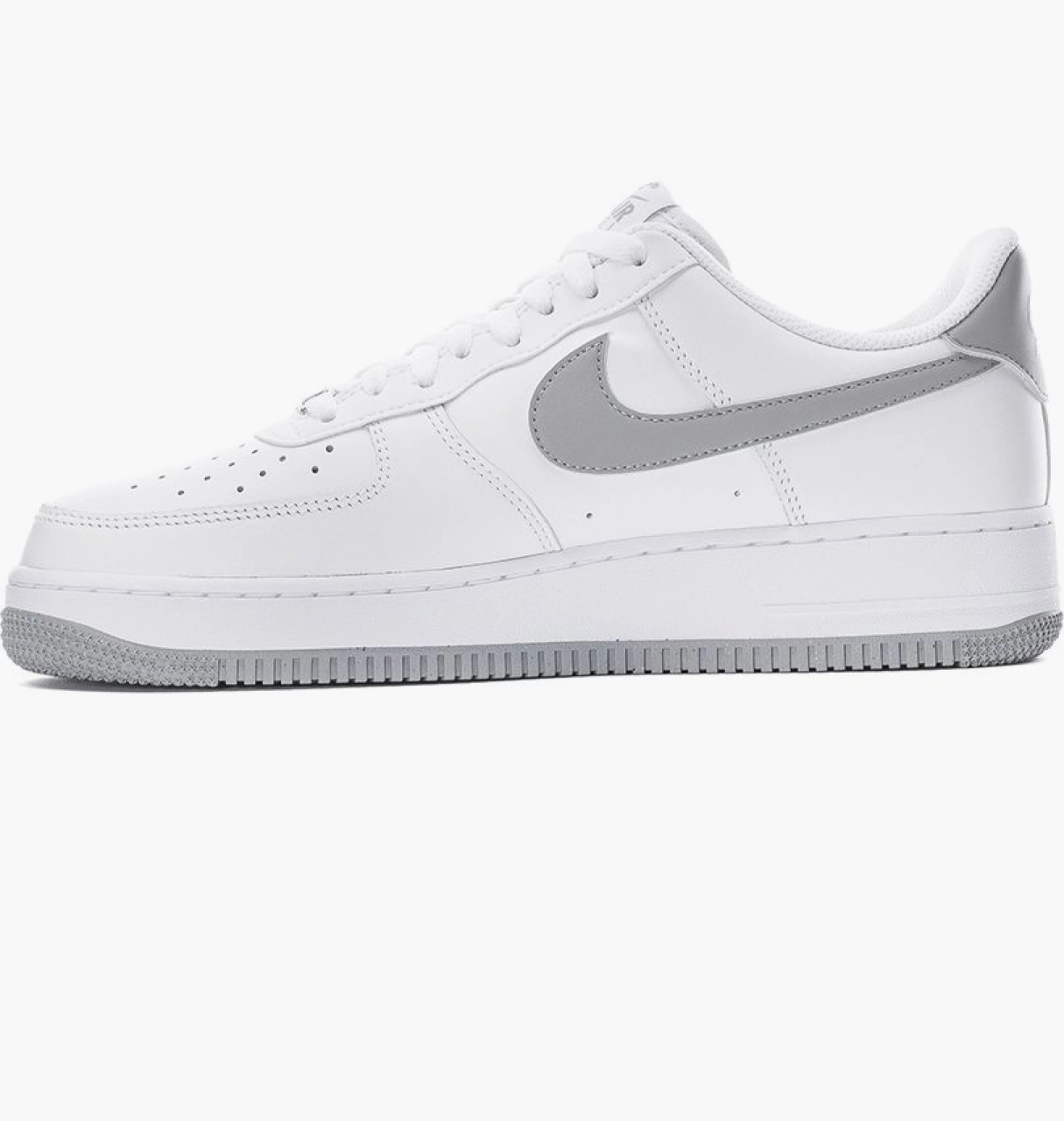 Кросівки Nike AIR FORCE 1 07 44.5, фото №1