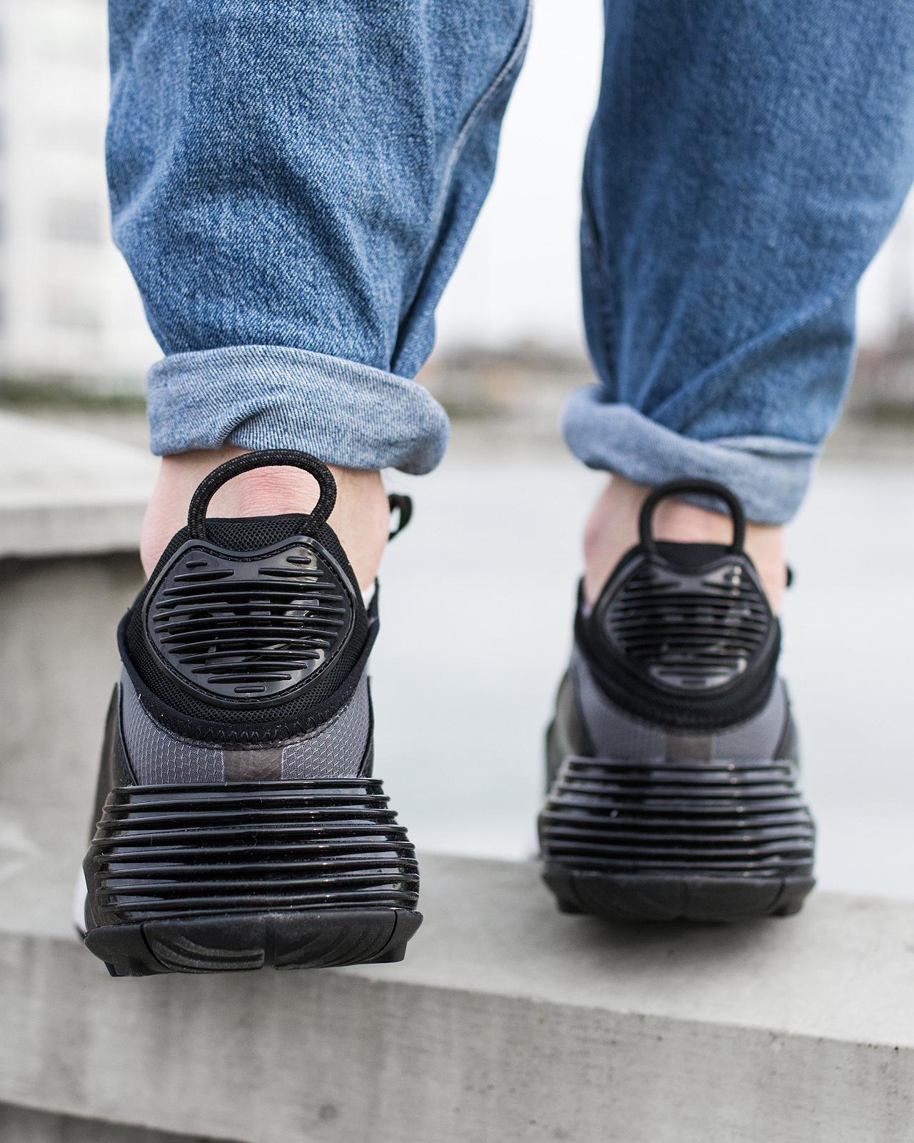 Кроссовки Nike Air Max 2090 Размер 47, фото №3
