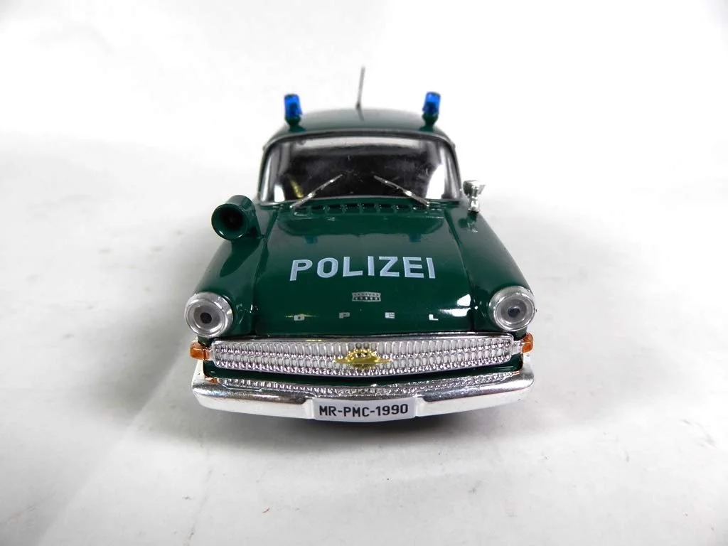 Мініатюра Opel Kapitan 1/43 Collection DE, фото №5 Мініатюра Opel Kapitan 1/43 Collection DE, фото №5