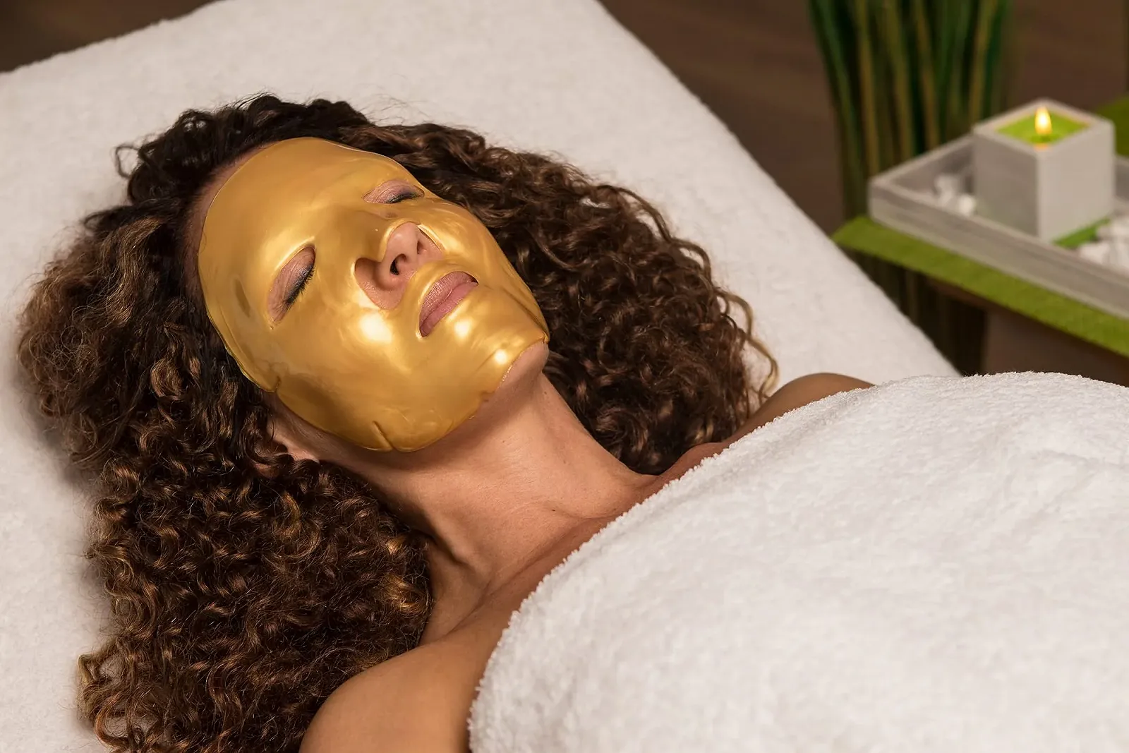 Маска для обличчя Golden Face Collagen з Q10 та гіалуроновою кислотою, набір 10 штук, золотий, фото №2