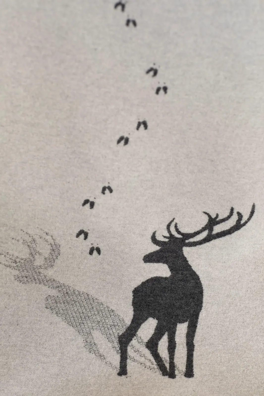 Одеяло David Fussenegger Silvretta Олень в лесу 140 x 200 см Фетр Светло-серый, фото №2