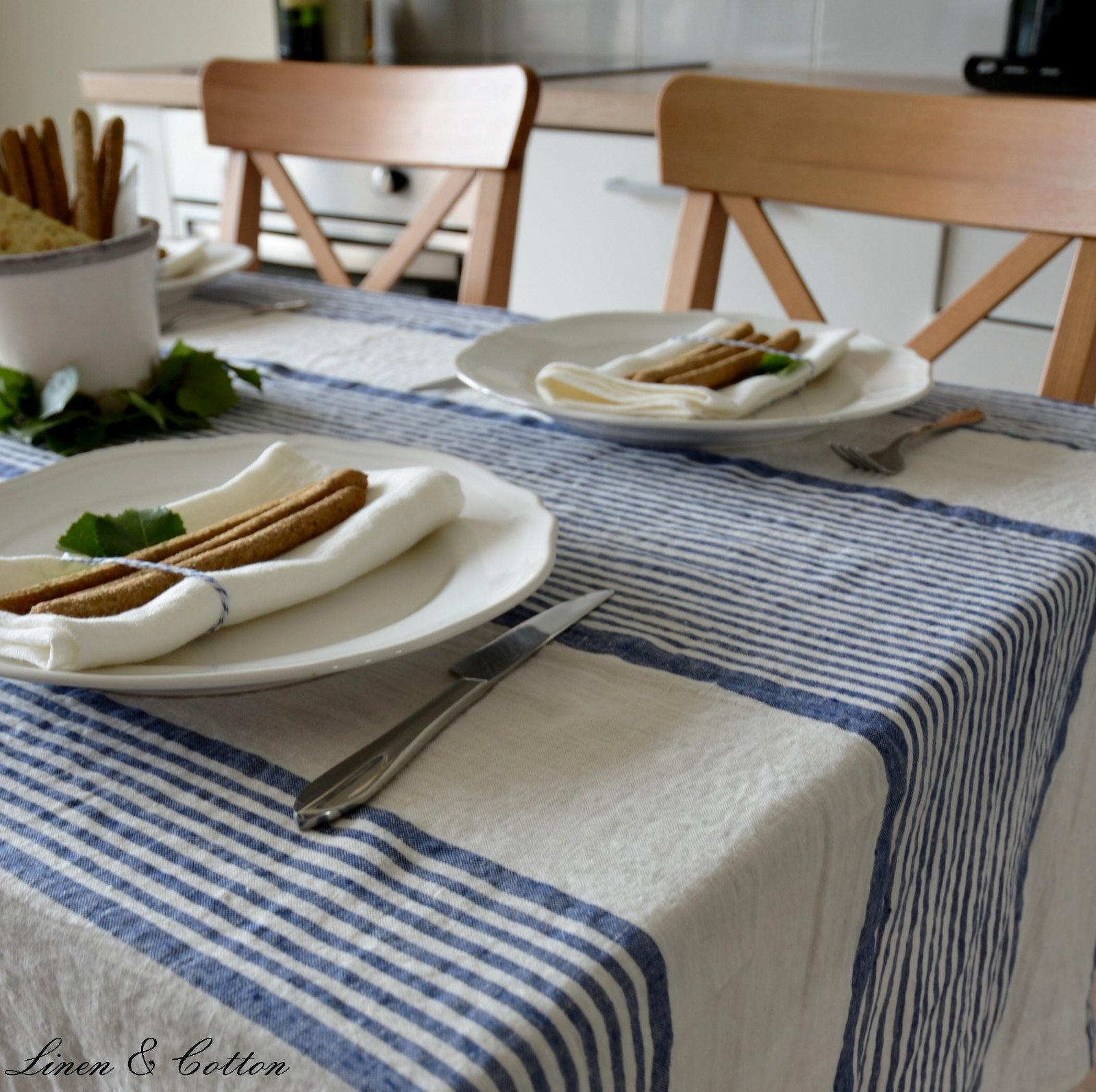 Скатертина Linen & Cotton Olivier 100% льон у смужку 150 х 200 см біло-блакитна, фото №2