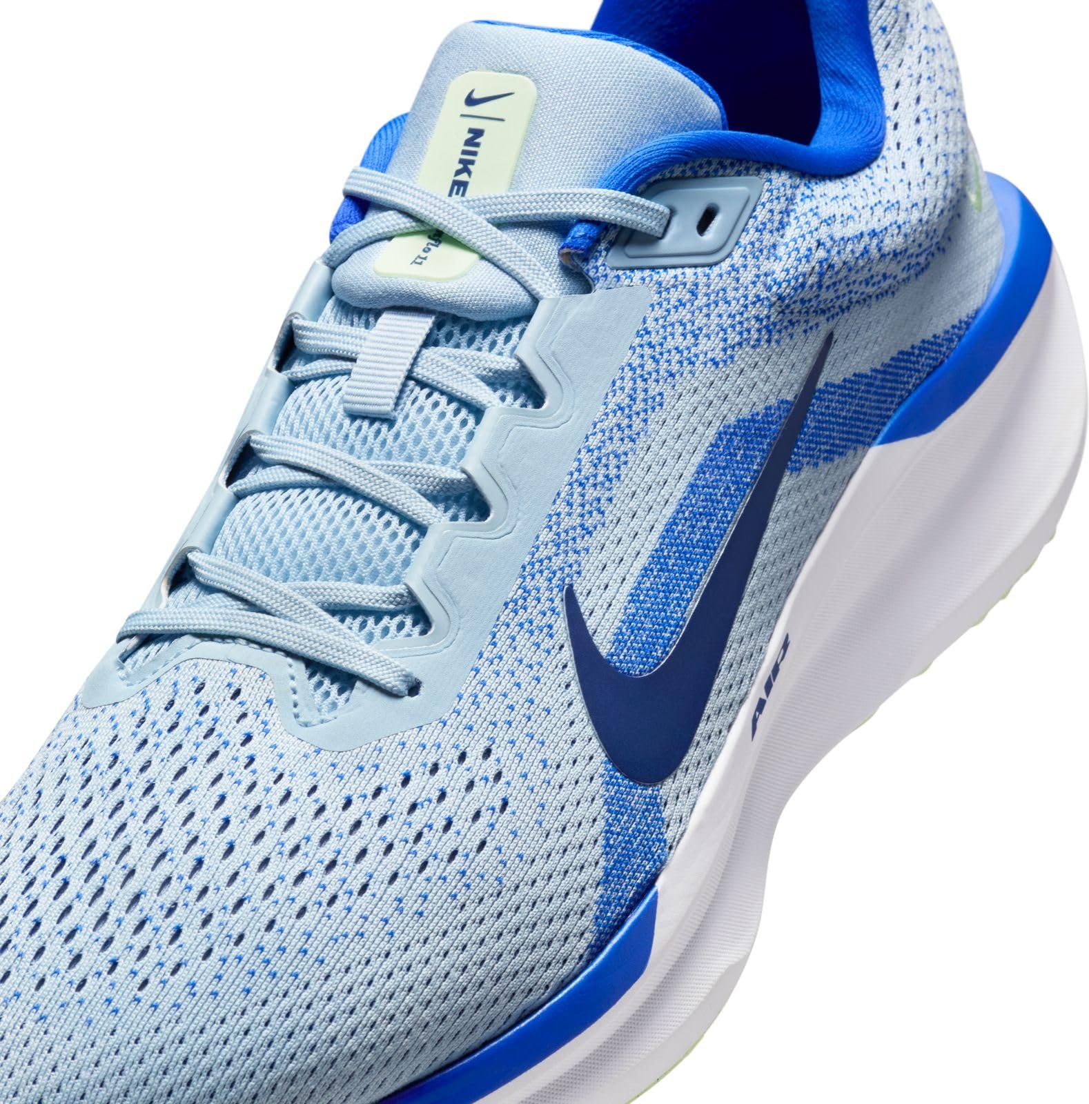 Чоловічі кросівки для бігу Nike Winflo 11, фото №7 Чоловічі кросівки для бігу Nike Winflo 11, фото №7