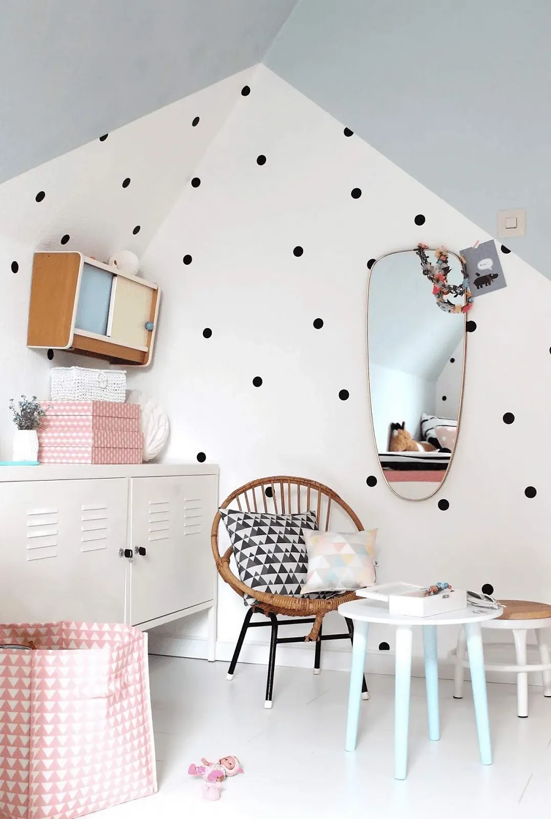 Настінні наклейки Dots набір 112 шт. Black, фото №8 Настінні наклейки Dots набір 112 шт. Black, фото №8