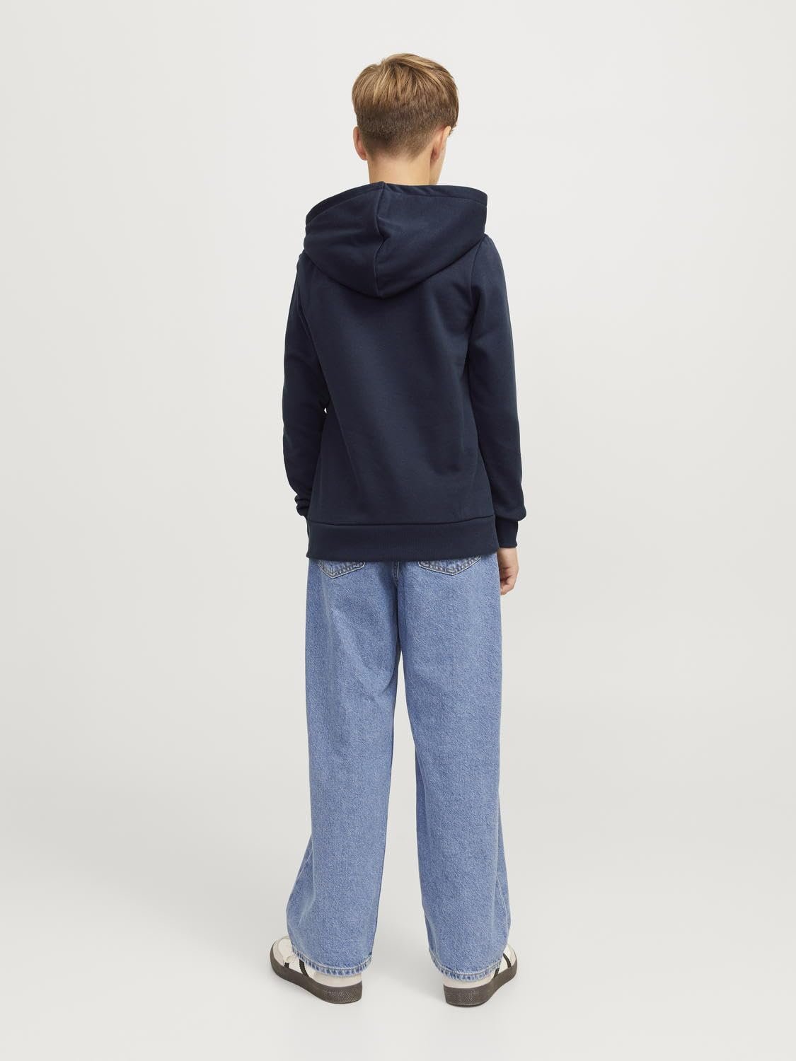 Толстовка Jack & Jones JJKAM Varsity Branding Sweat Hood JNR для хлопчиків, фото №3 Толстовка Jack & Jones JJKAM Varsity Branding Sweat Hood JNR для хлопчиків, фото №3