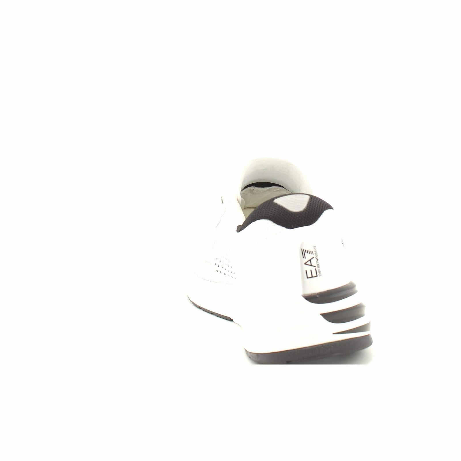 Чоловічі Кросівки Emporio Armani EA7 Crusher Distance Білий - Чорний, фото №6 Чоловічі Кросівки Emporio Armani EA7 Crusher Distance Білий - Чорний, фото №6