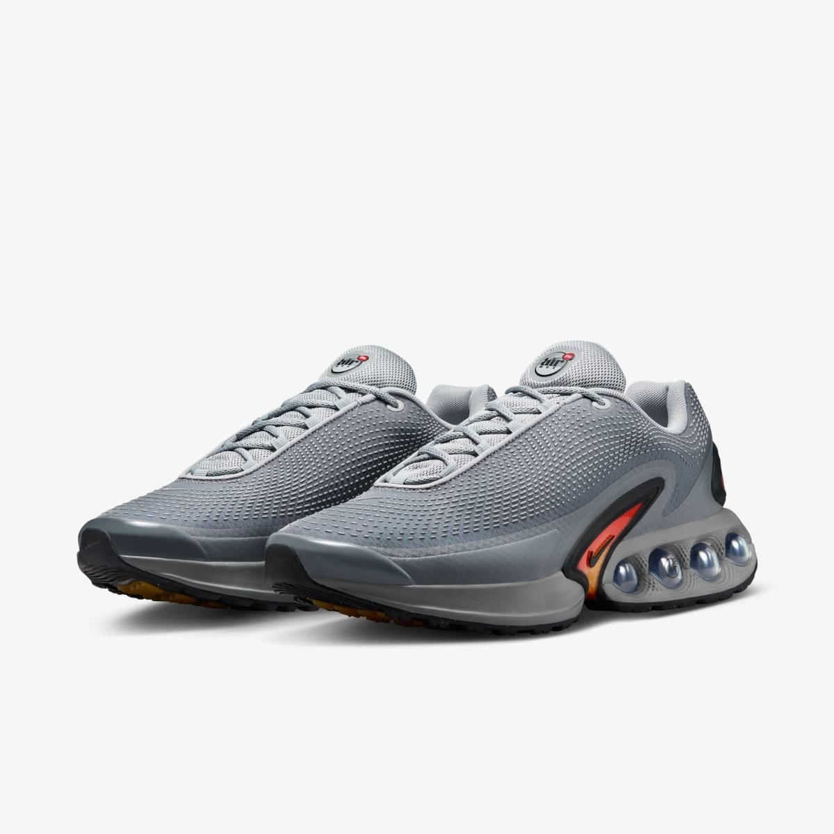 Кросівки NIKE AIR MAX DN 42, фото №2