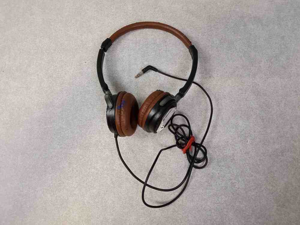 Наушники и Bluetooth-гарнитуры Astrotec AS-100 Pro, фото №2