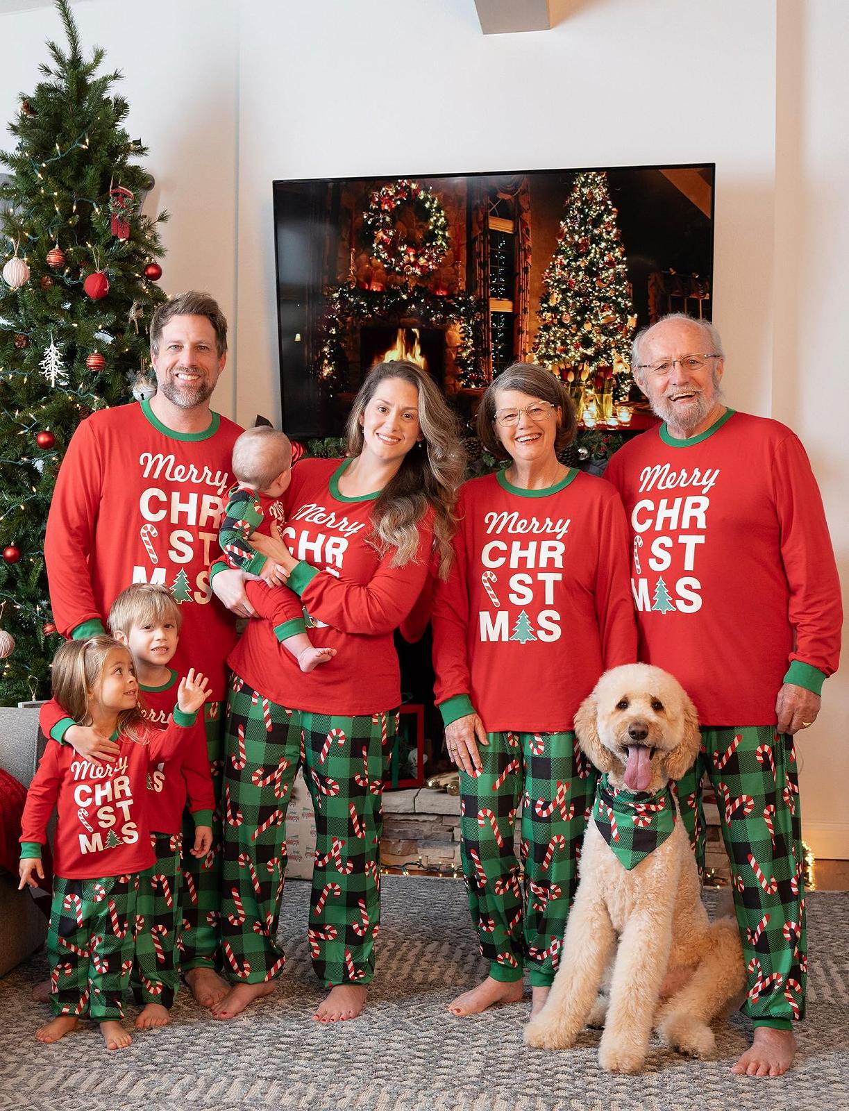 Комплект Різдвяних піжам для сім'ї, фото №4
