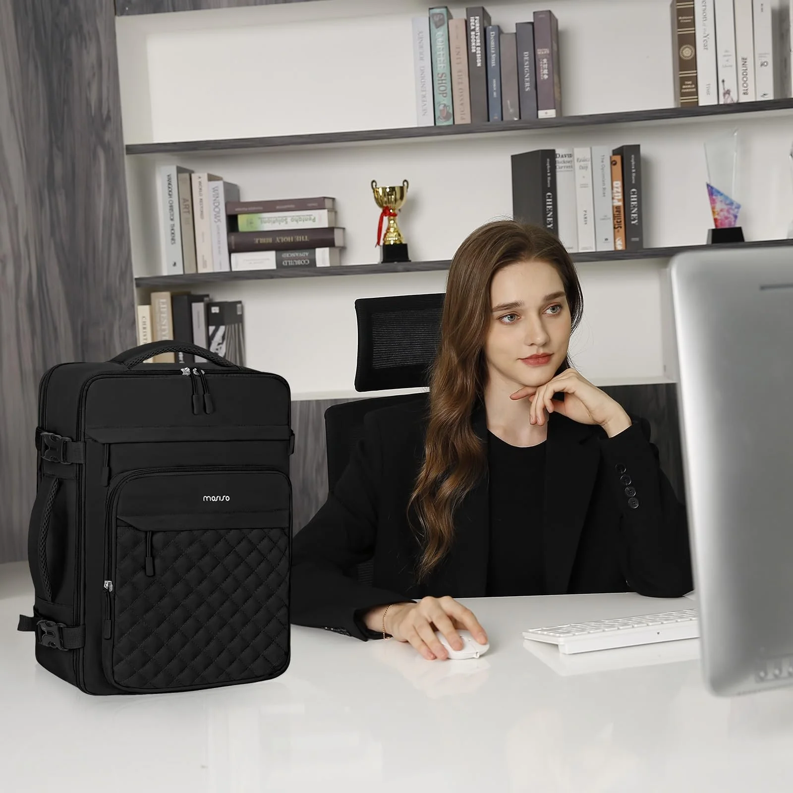 Рюкзак для ручної поклажі MOSISO 16 дюймів 40 x 30 x 20 USB Чорний, фото №9 Рюкзак для ручної поклажі MOSISO 16 дюймів 40 x 30 x 20 USB Чорний, фото №9