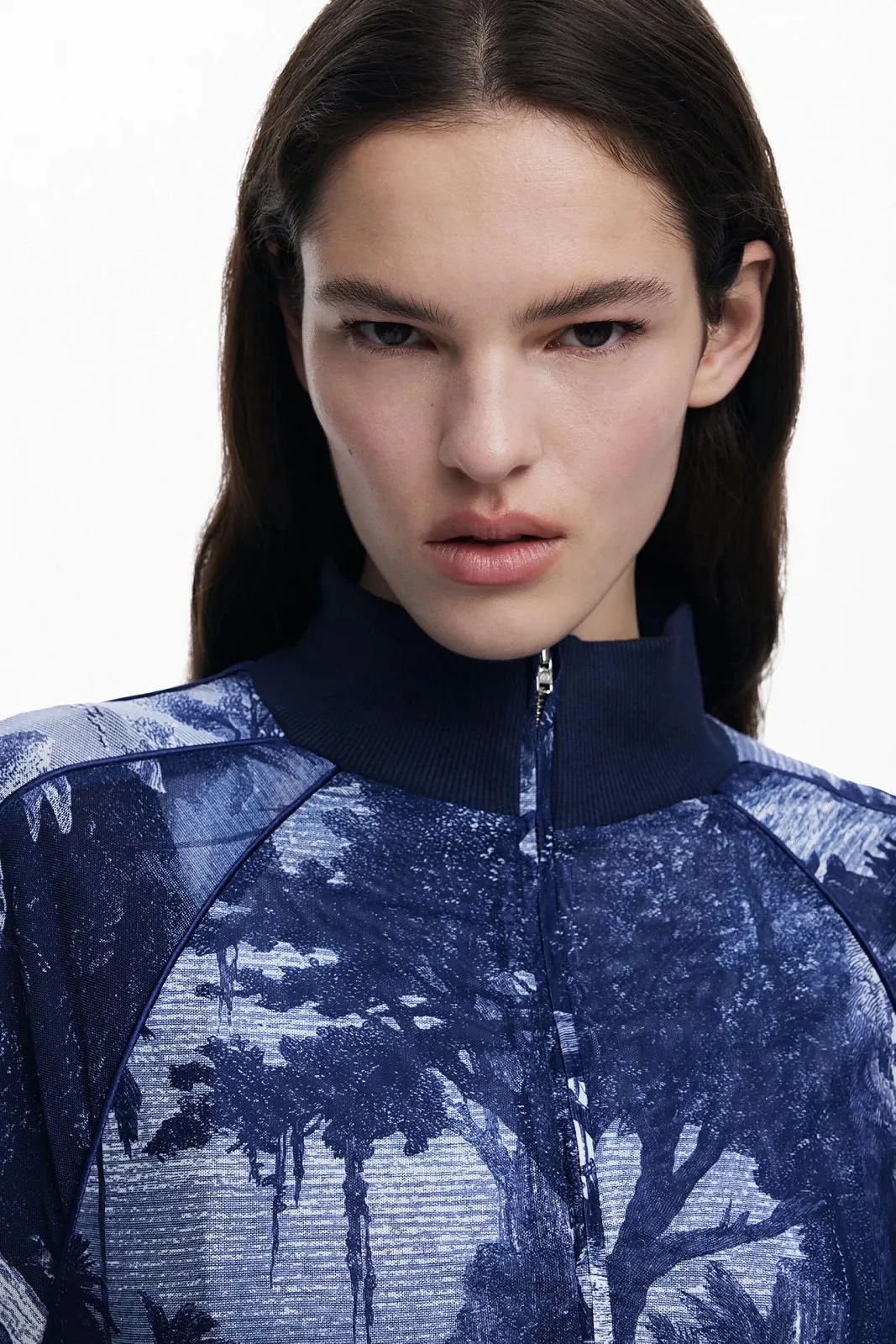 Женский свитшот Desigual, фото №5 Женский свитшот Desigual, фото №5