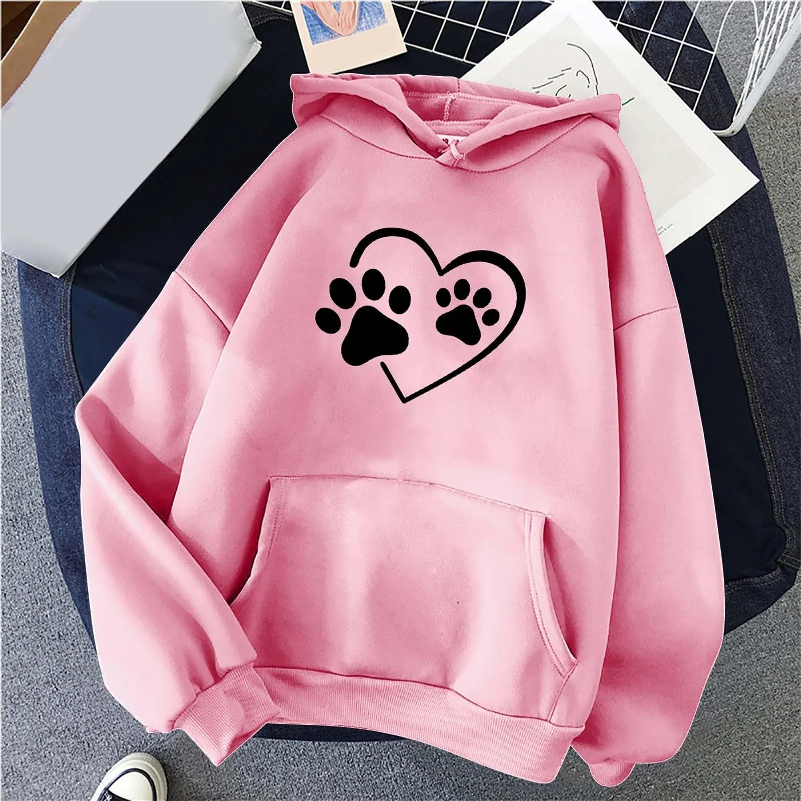 Худи Женское Сердце Отпечаток Лапы Собаки Модная Толстовка с Капюшоном Длинный Рукав Комфортная Толстовка с Капюшоном Весенняя Толстовка Топы Пуловер с Длинным Рукавом Спортивная Рубашка Уличная Одежда, фото №3
