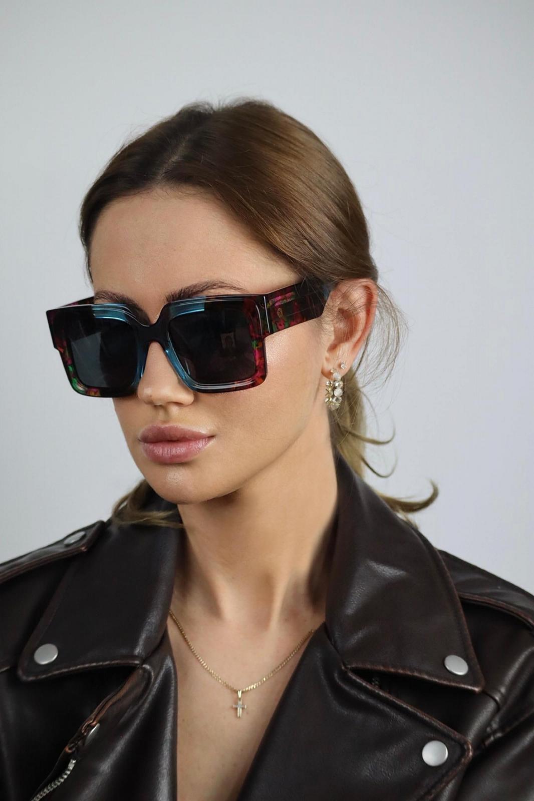 Сонцезахисні окуляри Vermari Samanta Oversize жіночі з поляризацією, захистом від ультрафіолету та антибліковим покриттям, фото №4 Сонцезахисні окуляри Vermari Samanta Oversize жіночі з поляризацією, захистом від ультрафіолету та антибліковим покриттям, фото №4