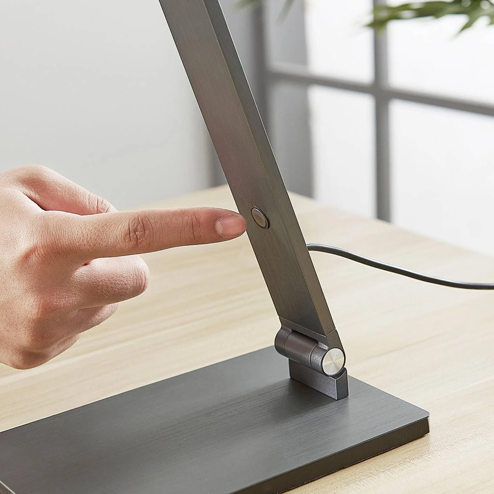 Настільна лампа Lucande Mion LED Димована Алюміній, фото №7