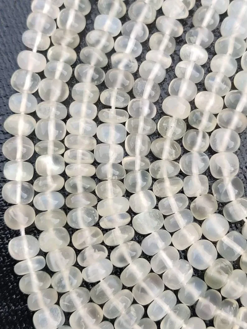 Намистини Місячний Камінь круглі гладкі 5.5-8 мм, нитка довжиною 40 см, для намиста, браслета, фото №1