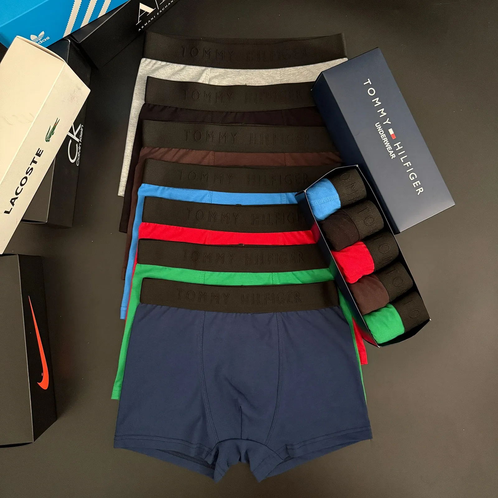 Чоловічі труси боксери комплект Tommy Hilfiger різнокольорові, фото №3