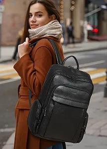Рюкзак для ноутбука женский Shrrie 17" из веганской кожи цена на synthetic.ua - Фото 1 Рюкзак для ноутбука женский Shrrie 17" из веганской кожи synthetic.ua - Фото 1