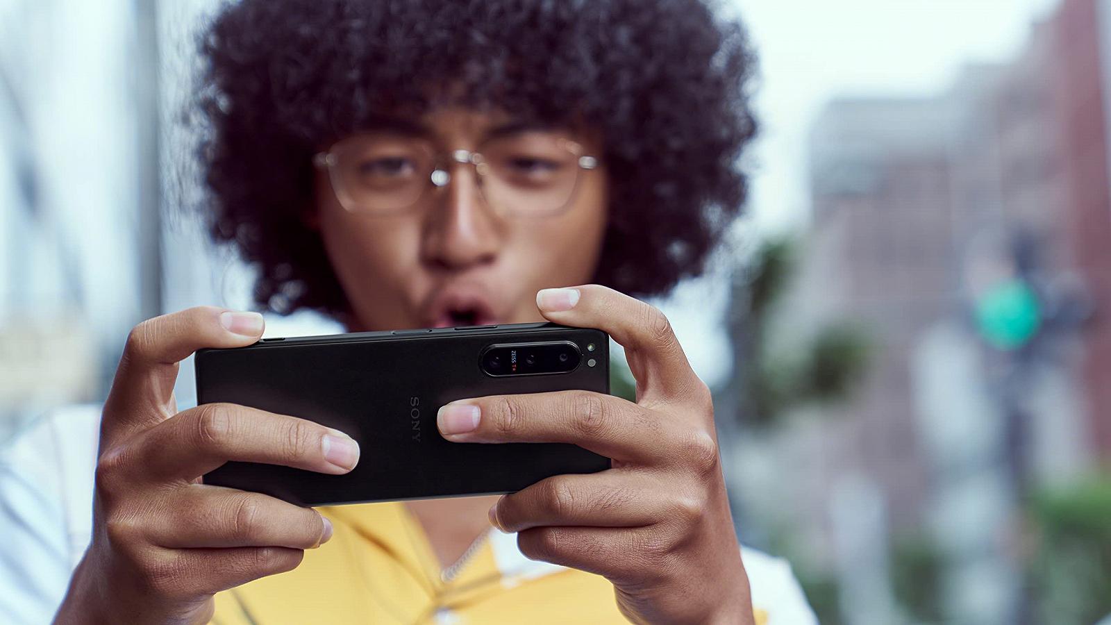 Смартфон Sony Xperia 5 IV 5G 6.1 дюйма 4K HDR 120 Hz OLED Triple Camera Dual SIM Green, фото №14 Смартфон Sony Xperia 5 IV 5G 6.1 дюйма 4K HDR 120 Hz OLED Triple Camera Dual SIM Green, фото №14