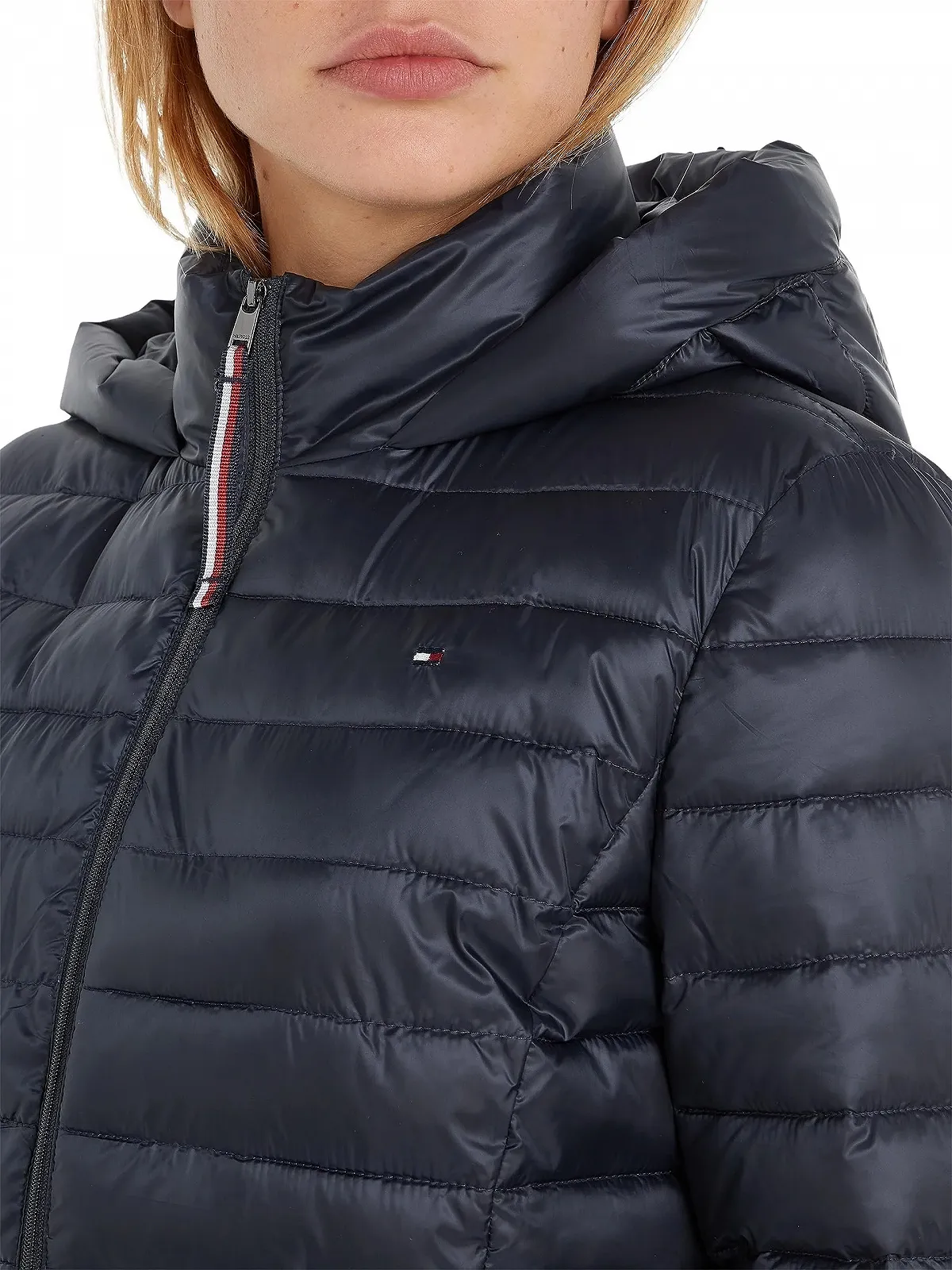 Пальто Tommy Hilfiger стьобане жіноче, фото №3 Пальто Tommy Hilfiger стьобане жіноче, фото №3