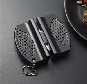 Точило для ножів кишенькове керамічне двоступеневе 7.5 x 5.8 x 2.5 см Black - Фото 1