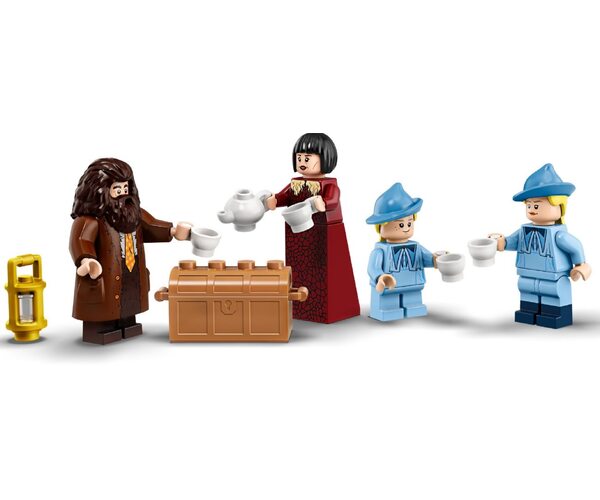 Конструктор LEGO Harry Potter Карета школы Шармбатон: приезд в Хогвартс (75958), фото №6