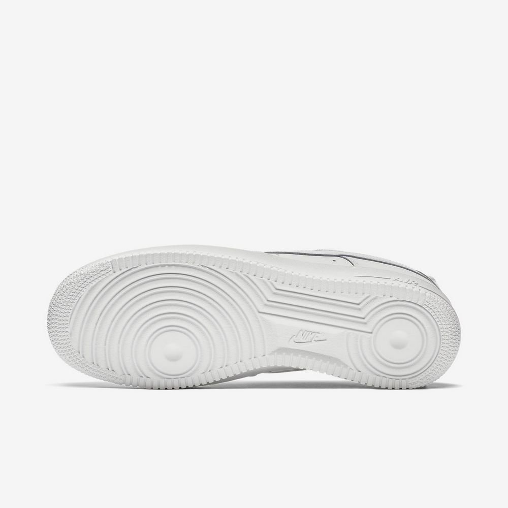 Кросівки Nike AIR FORCE 1 07 39, фото №6