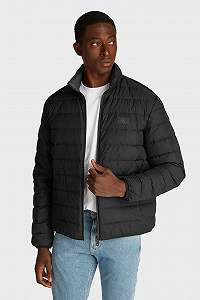Куртка Calvin Klein M - Фото 1