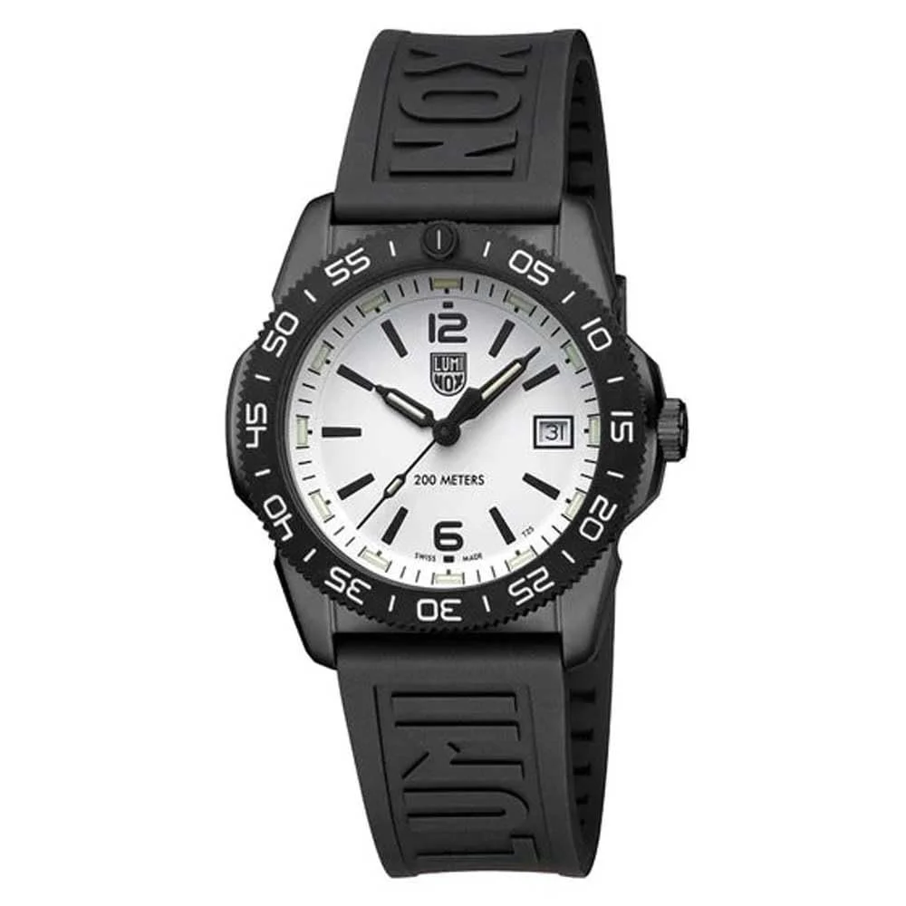 Часы Luminox Мужские Аналоговые Кварцевый Механизм Swiss XS.3127M С каучуковым ремешком, черный, ремешок, фото №2 Часы Luminox Мужские Аналоговые Кварцевый Механизм Swiss XS.3127M С каучуковым ремешком, черный, ремешок, фото №2