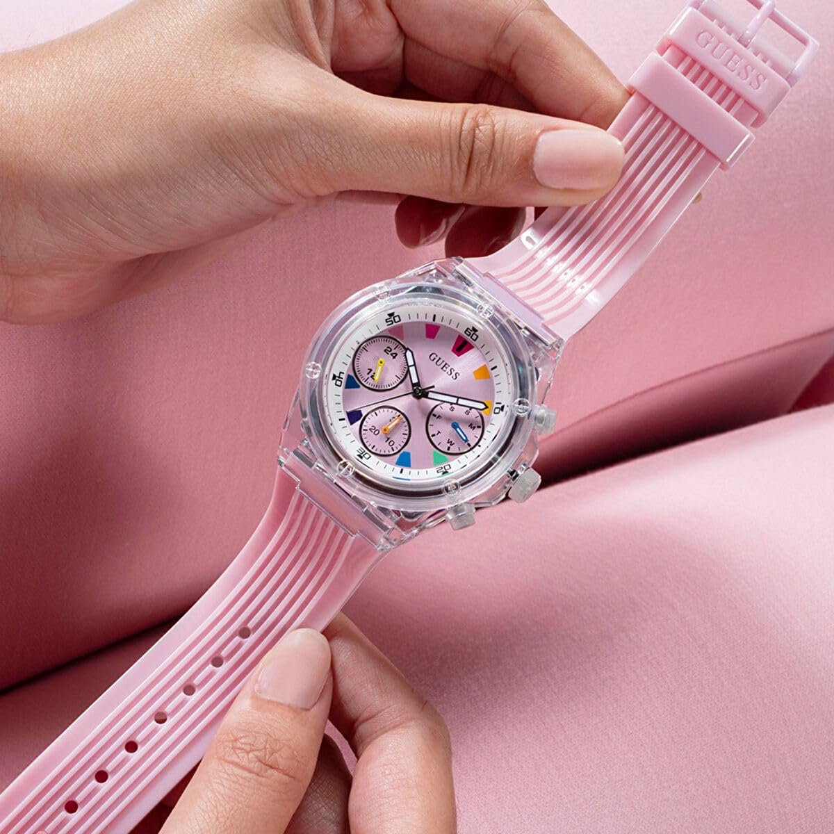 Женские аналоговые кварцевые часы GUESS Modern GW0438L7 с браслетом из нержавеющей стали, розовые, фото №6 Женские аналоговые кварцевые часы GUESS Modern GW0438L7 с браслетом из нержавеющей стали, розовые, фото №6