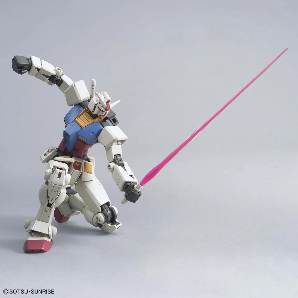 Фигурка Gundam HG 1/144 RX-78-2 Gundam [Beyond GLOBAL], фото №5