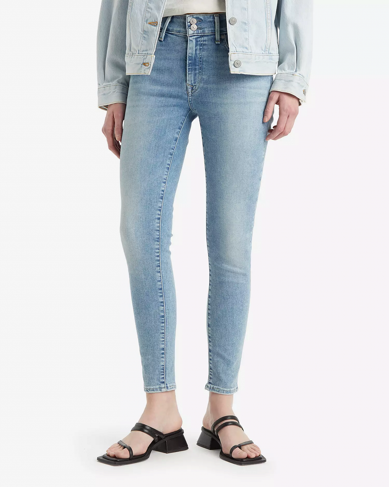 Жіночі джинси Levis - 711 Double Button Blue Wave Light - 28, фото №2 Жіночі джинси Levis - 711 Double Button Blue Wave Light - 28, фото №2