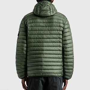 Куртка Stone Island Lightweight Packable Hooded Down Jacket green XL synthetic.ua - Фото 1