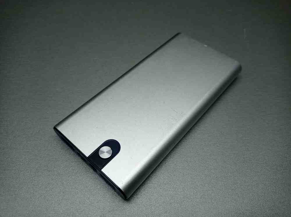 Універсальні зовнішні акумулятори Gelius Pro Edge GP-PB10-013 10000 mAh Silver, фото №4 Універсальні зовнішні акумулятори Gelius Pro Edge GP-PB10-013 10000 mAh Silver, фото №4