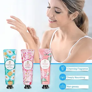 Подарочный Набор: Крем для Рук Мини, 3 шт + Ароматические Свечи в Стекле, 4 шт + Патчи для Глаз, 60 шт synthetic.ua - Фото 1